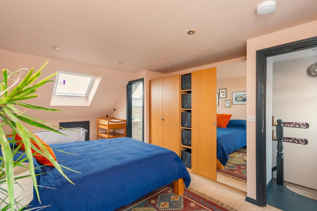 2 D7 RGK - Bedroom C.jpg