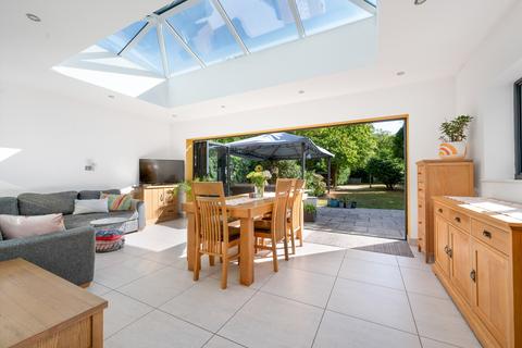 5 bedroom semi-detached house for sale, Broadway Gardens, Peterborough, PE1