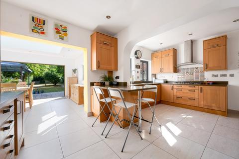 5 bedroom semi-detached house for sale, Broadway Gardens, Peterborough, PE1
