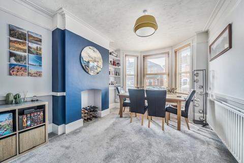 49 Ampthill Road, Southampton, SO15 8LN