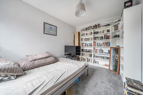 49 Ampthill Road, Southampton, SO15 8LN