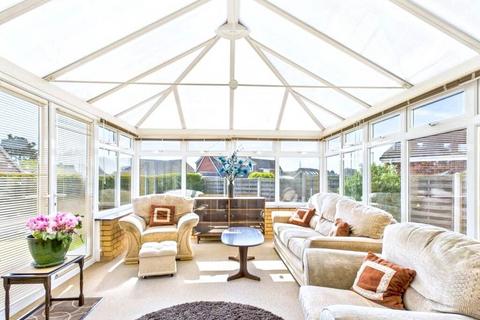 4 bedroom detached house for sale, Churchill Avenue, Brigg, Lincoln, Lincolnshire, DN20 8DF