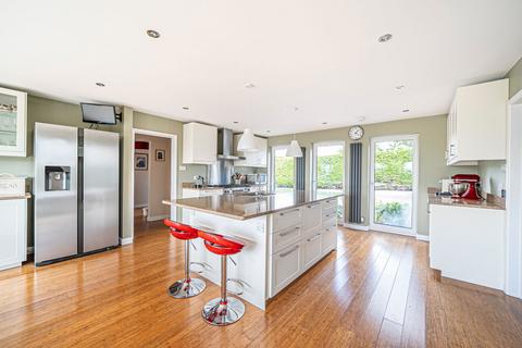 7 Micheldever Close, Whitchurch, RG28 7JJ