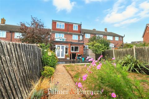 127 Heath Drive, Chelmsford, CM2 9HQ