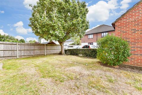 3 Chelsea Gardens, Sutton, SM3 9TN