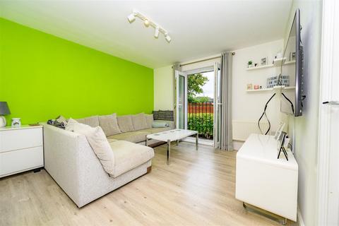 2 bedroom flat for sale, Warhol Court, Baxter Road, Watford
