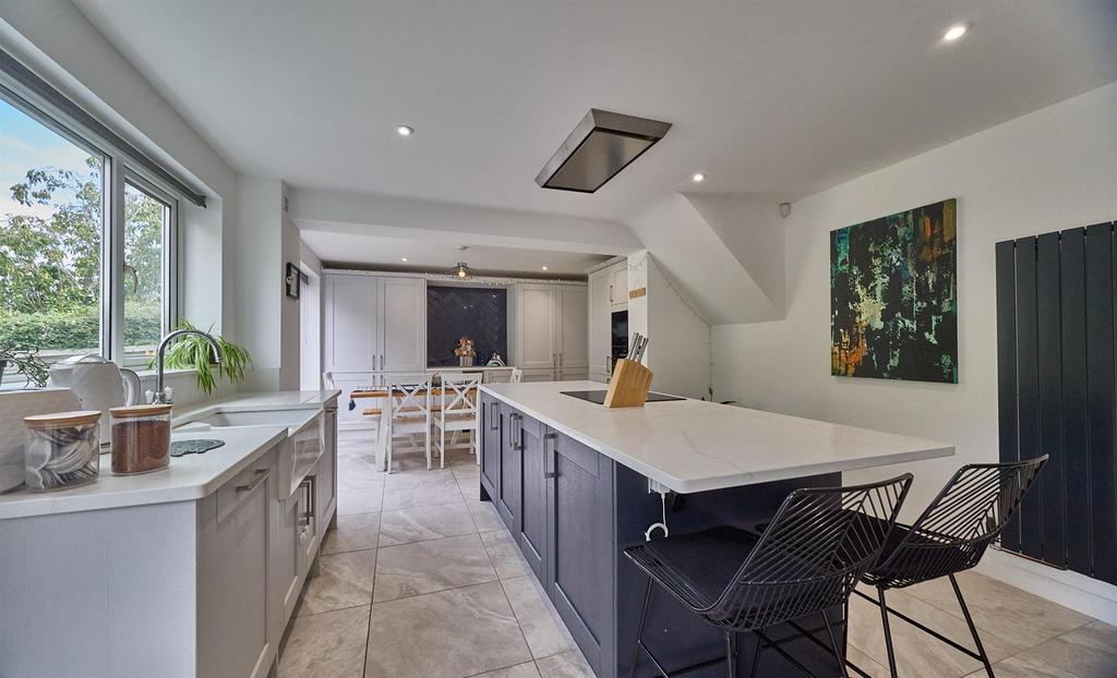 Open Plan Dining/Kitchen