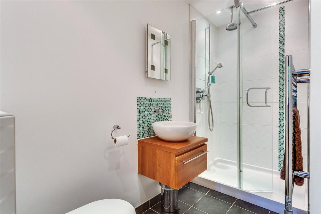 Primary Ensuite