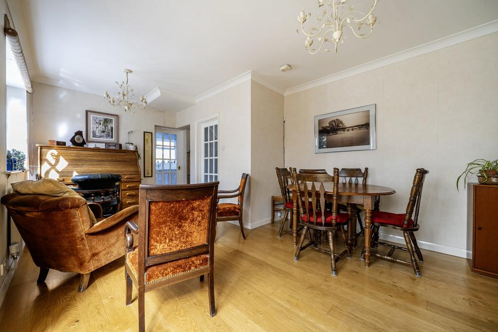 Dining/Family Room