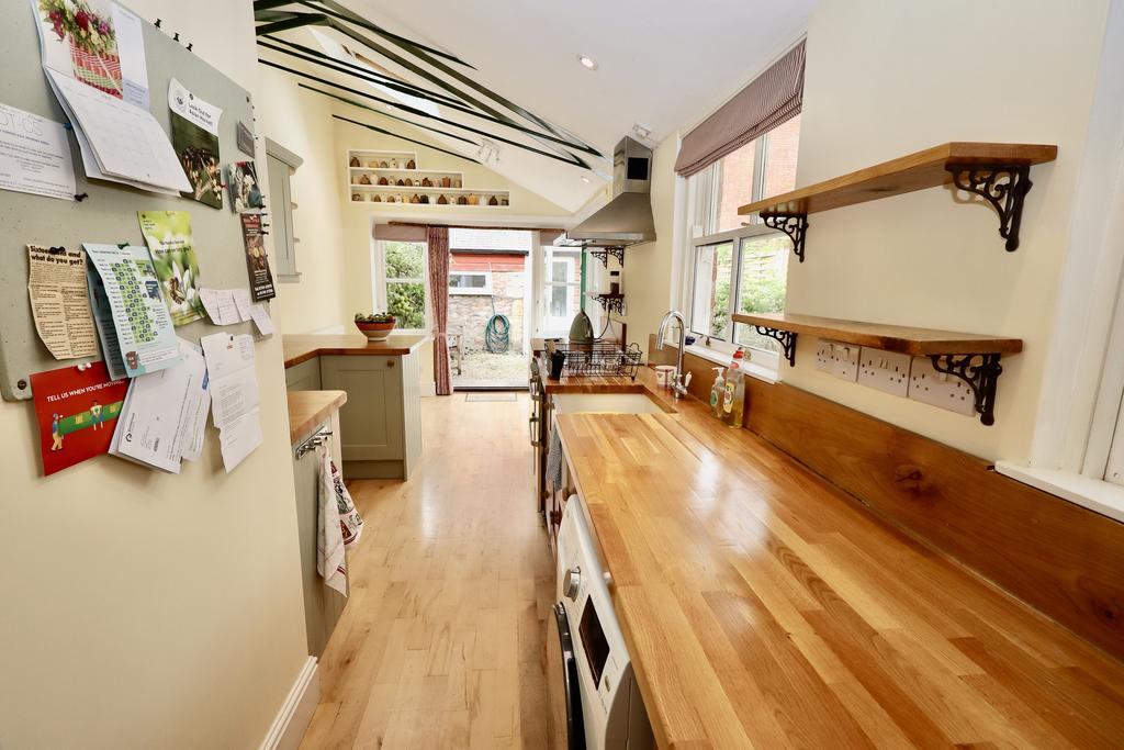 Kitchen diner