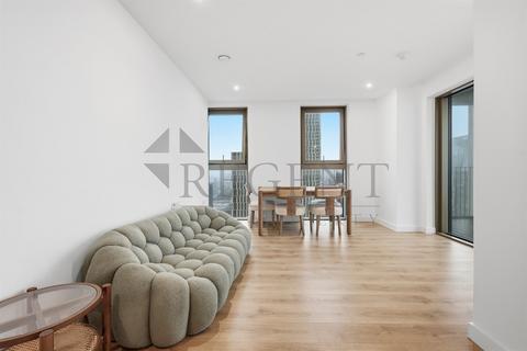 2 bedroom apartment to rent, One Thames Quay, Marsh Wall, E14