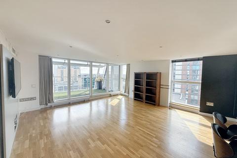 3 bedroom penthouse for sale, 96 The Quays, Salford Quays, Salford, M50