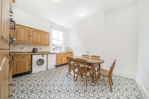 2 bedroom flat for sale, Richborough Road, London NW2