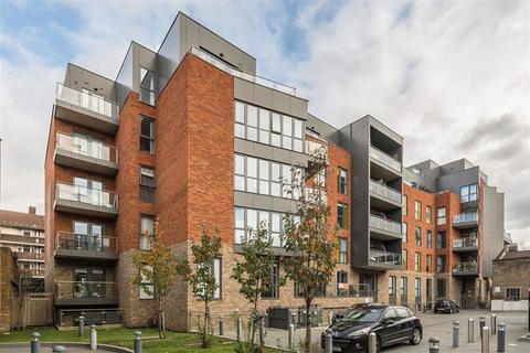 undefined, Waleorde Road, London SE17