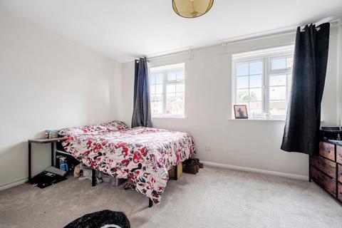 undefined, Abbotsbury Court, Horsham, West Sussex