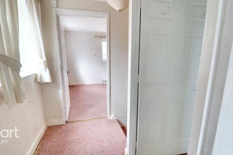 6 Barnston Close, Luton, LU2 9RZ