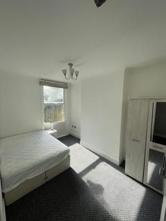 undefined, Douglas Road, Maidstone, Kent, ME16