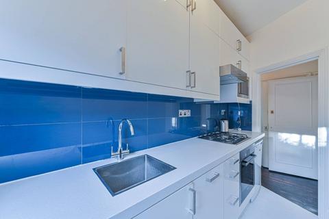 undefined, Hemberton Road, Clapham North, London, SW9