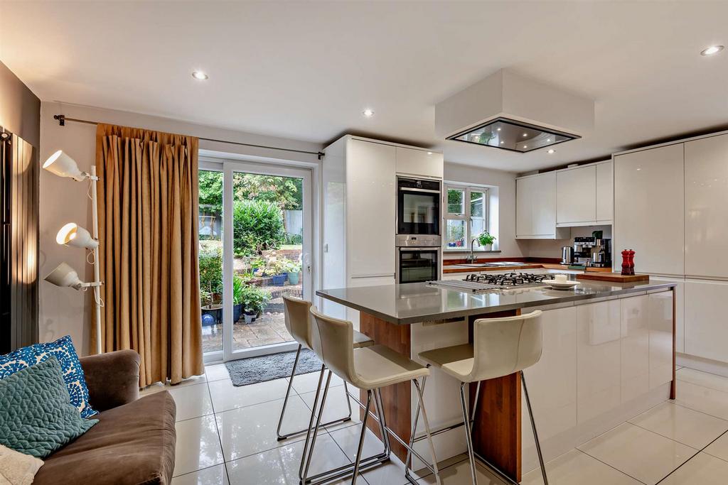 8662013-interior07-800.jpg