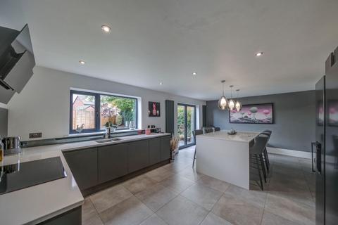 5 bedroom detached house for sale, Cloverfield, Lymm WA13