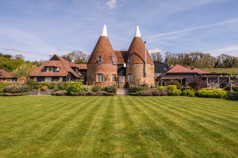 4 bedroom detached house for sale, Boyton Court Road, Sutton Valence, Kent