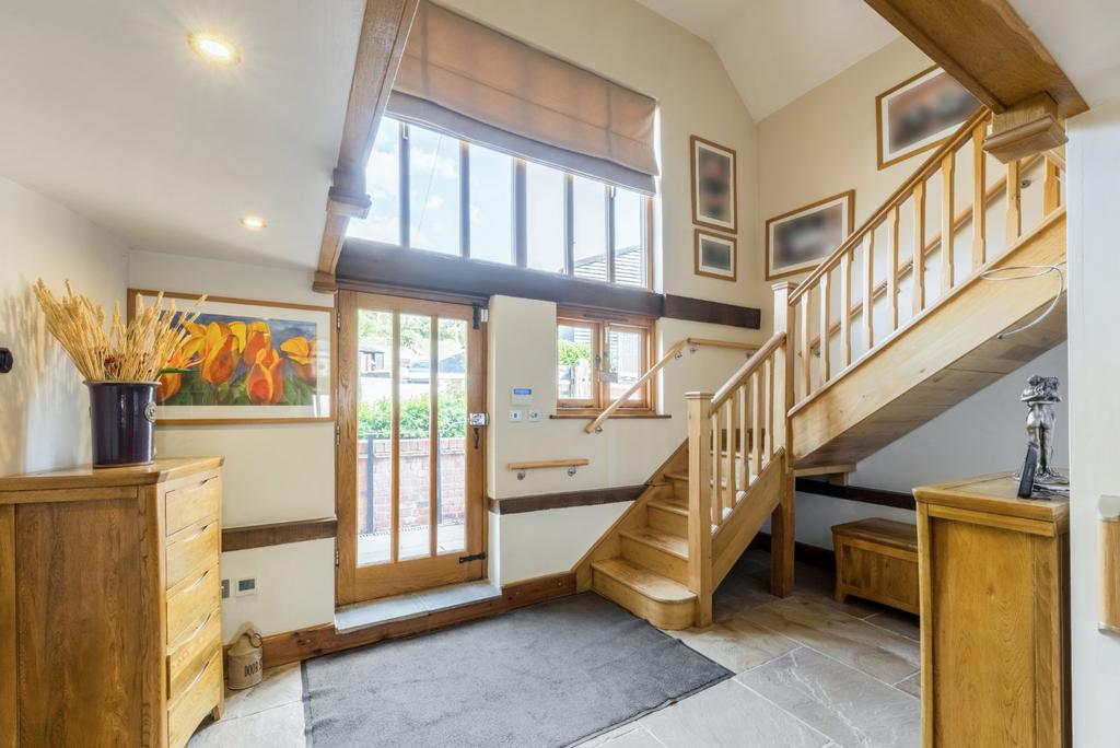 Entrance Hall/Stairs