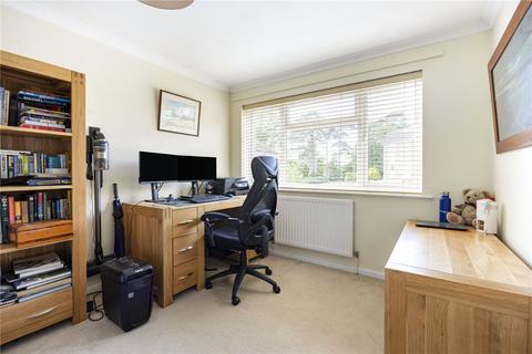4 Acomb Crescent, Charlton Kings, Cheltenham, GL52 6YH