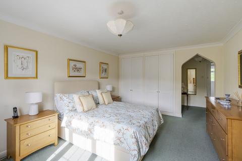 1 Cottis Close, Langdon Hills, Basildon, SS16 6SQ