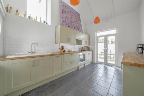 4 bedroom detached house for sale, Coldharbour Farm, Silverwell, Truro