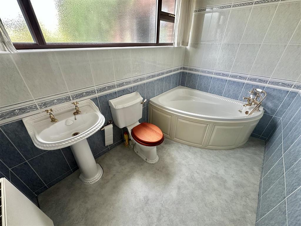 Bramleys Estate Agents - Huddersfield Road - Liver