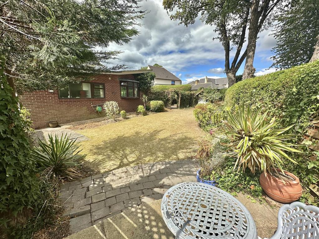 Bramleys Estate Agents - Huddersfield Road - Liver