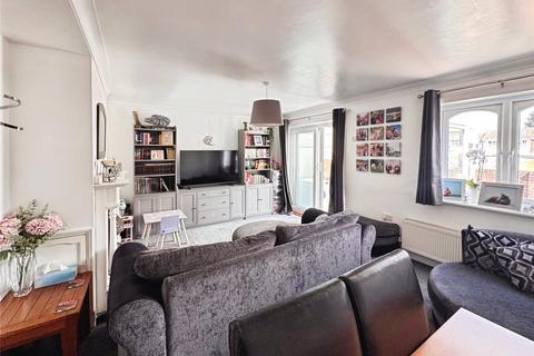 3 bedroom end of terrace house for sale, Burnham Walk, Gillingham ME8