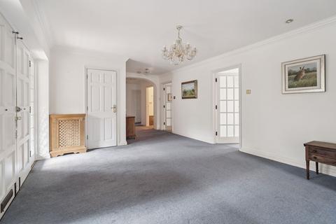 4 bedroom bungalow for sale, Latimer Way, Knotty Green, HP9