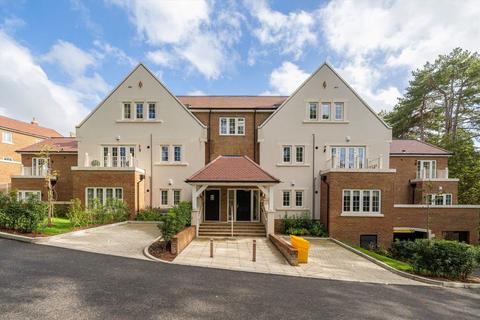 undefined, Merrileas Drive, Leatherhead KT22
