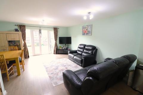 3 bedroom terraced house for sale, Admiral Drive, Stevenage, Hertfordshire, SG1