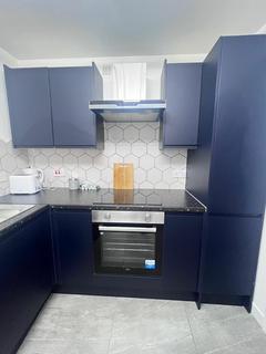 Studio to rent, Mansel Street, Swansea, SA1