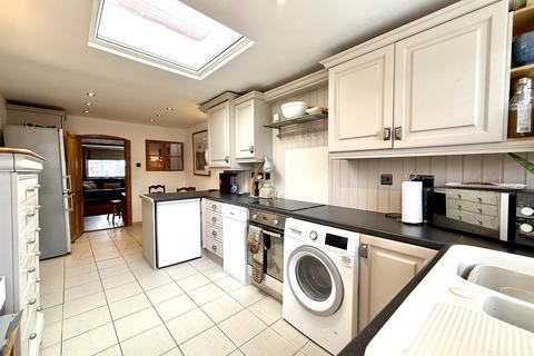 undefined, The Green, Snitterfield CV37