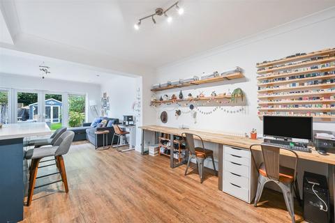 35 Breech Lane, Walton On The Hill, Tadworth, KT20 7SJ