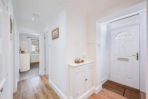 35 Breech Lane, Walton On The Hill, Tadworth, KT20 7SJ