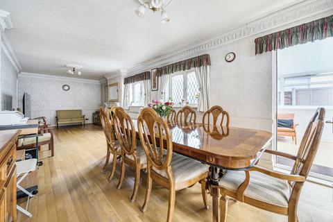 9 Glenhurst Rise, London, SE19 3XN