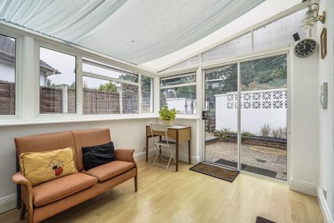 9 Glenhurst Rise, London, SE19 3XN