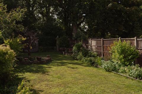 undefined, Tollgate Avenue, Redhill
