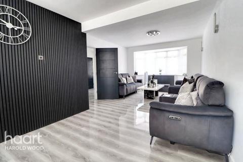 7 bedroom detached house for sale, Sackville Crescent, Harold Wood