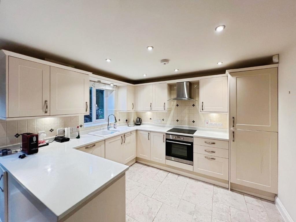 Pbox-kitchen-325258.jpg