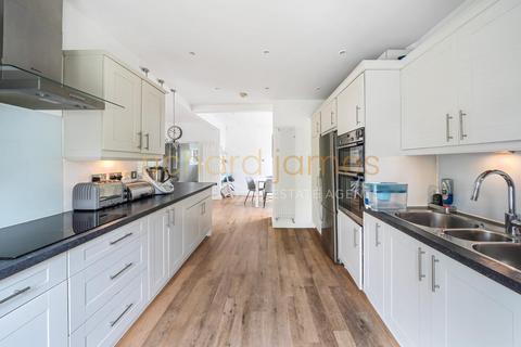 undefined, Millway, Mill Hill, London, NW7