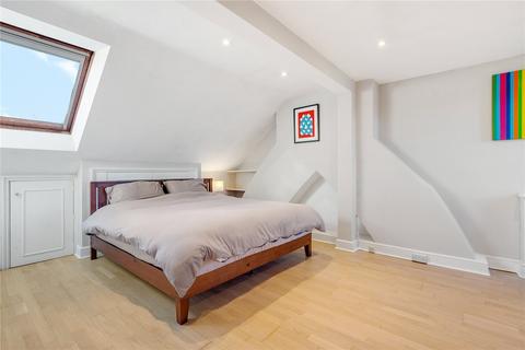 2 bedroom apartment for sale, Altenburg Gardens, SW11