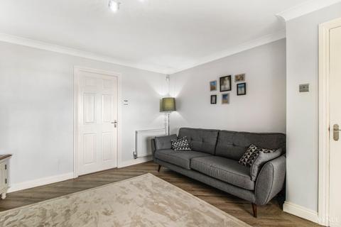 21 Ascot Drive, Dudley, DY1 2SN