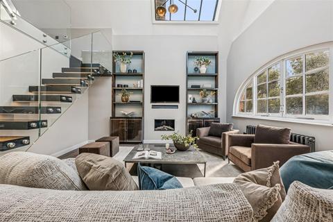3 bedroom penthouse for sale, St. Loo Avenue, Chelsea, SW3