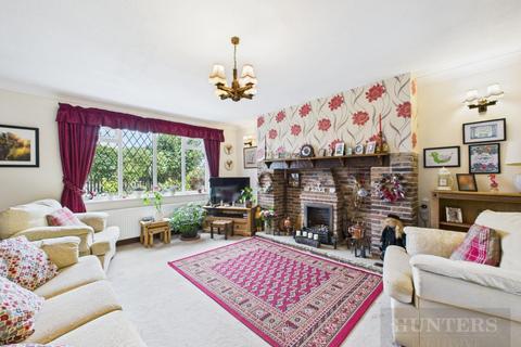 4 bedroom detached house for sale, Lime Kiln Lane, Bridlington