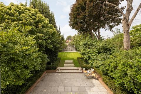 6 bedroom link detached house for sale, Castelnau, Barnes, SW13